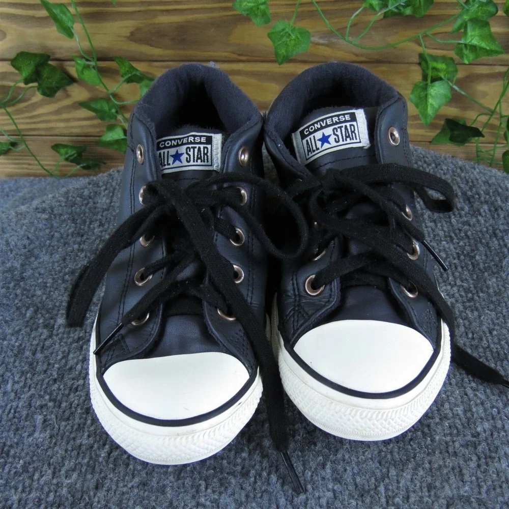 Converse Boys Sneaker Shoes‎ Sz Y 3 Medium Athletic Black Leather Lace Up